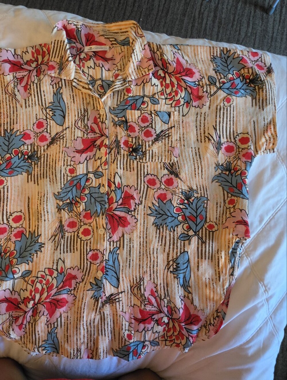 Cupshe Women's Small Tropical Floral Print Button Front Shirt Beach Cover-Up Top
